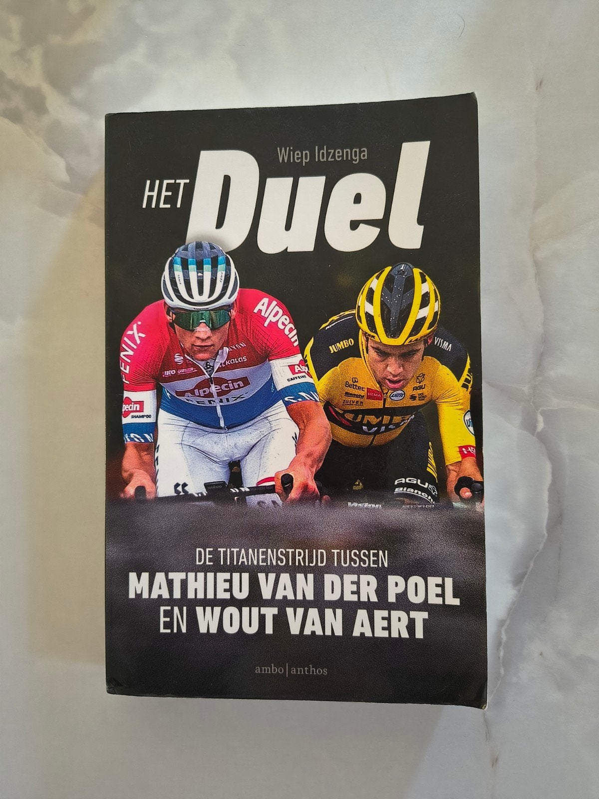 Het Duel: Mathieu van der Poel en Wout van Aert, Ophalen of Verzenden, Gelezen, Wiep Idzenga, Lopen en Fietsen