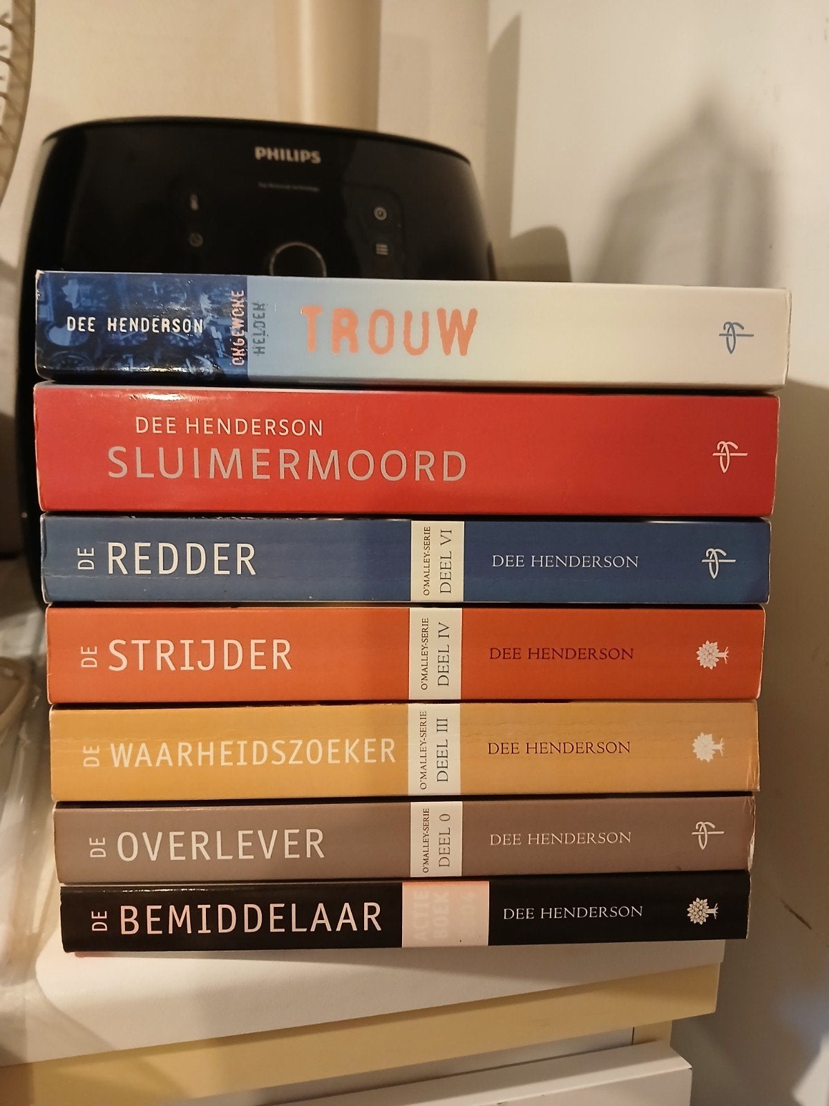 7 boeken van Dee Henderson, Ophalen of Verzenden, Zo goed als nieuw, Dee Henderson
