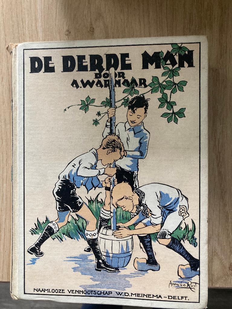 Boek A. Warnaar, Ophalen of Verzenden, Gelezen