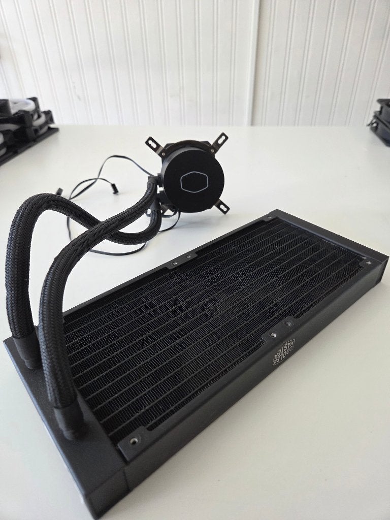 Cooler Master AIO cpu waterkoeling 240mm RGB fans, Computers en Software, Ophalen, Zo goed als nieuw, Waterkoeling