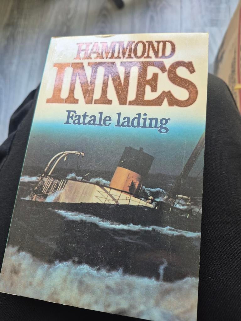 Fatale lading - Hammond Innes (Spanning & Avontuur), Ophalen of Verzenden