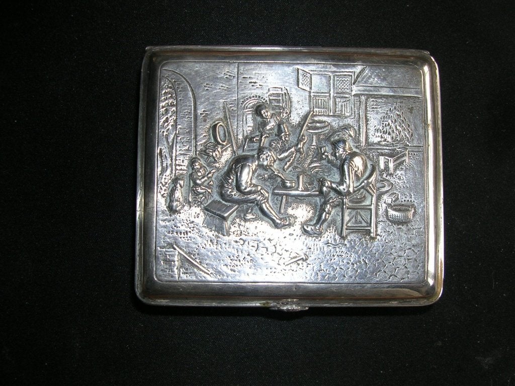 Leuk antiek zilveren doosje met een gewicht van 119.5 gr., Ophalen of Verzenden, Zilver