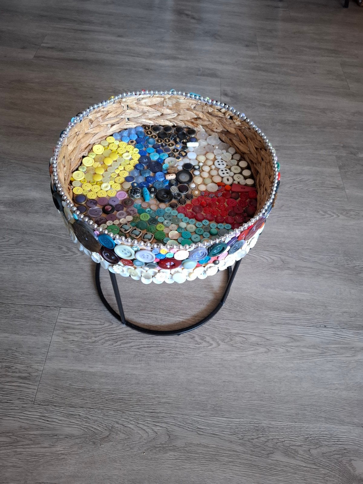 Verkoopte bijzettafel., Ophalen, Zo goed als nieuw