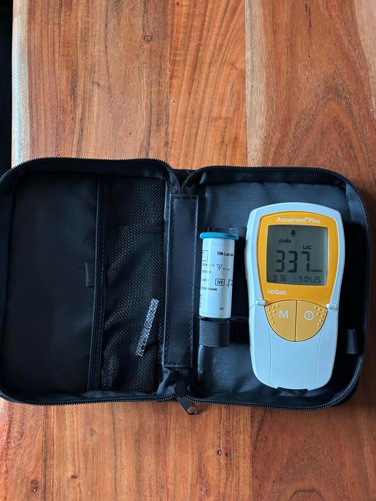 Accutrend Plus lactate en glucose meter, Ophalen of Verzenden, Gebruikt, Overige typen