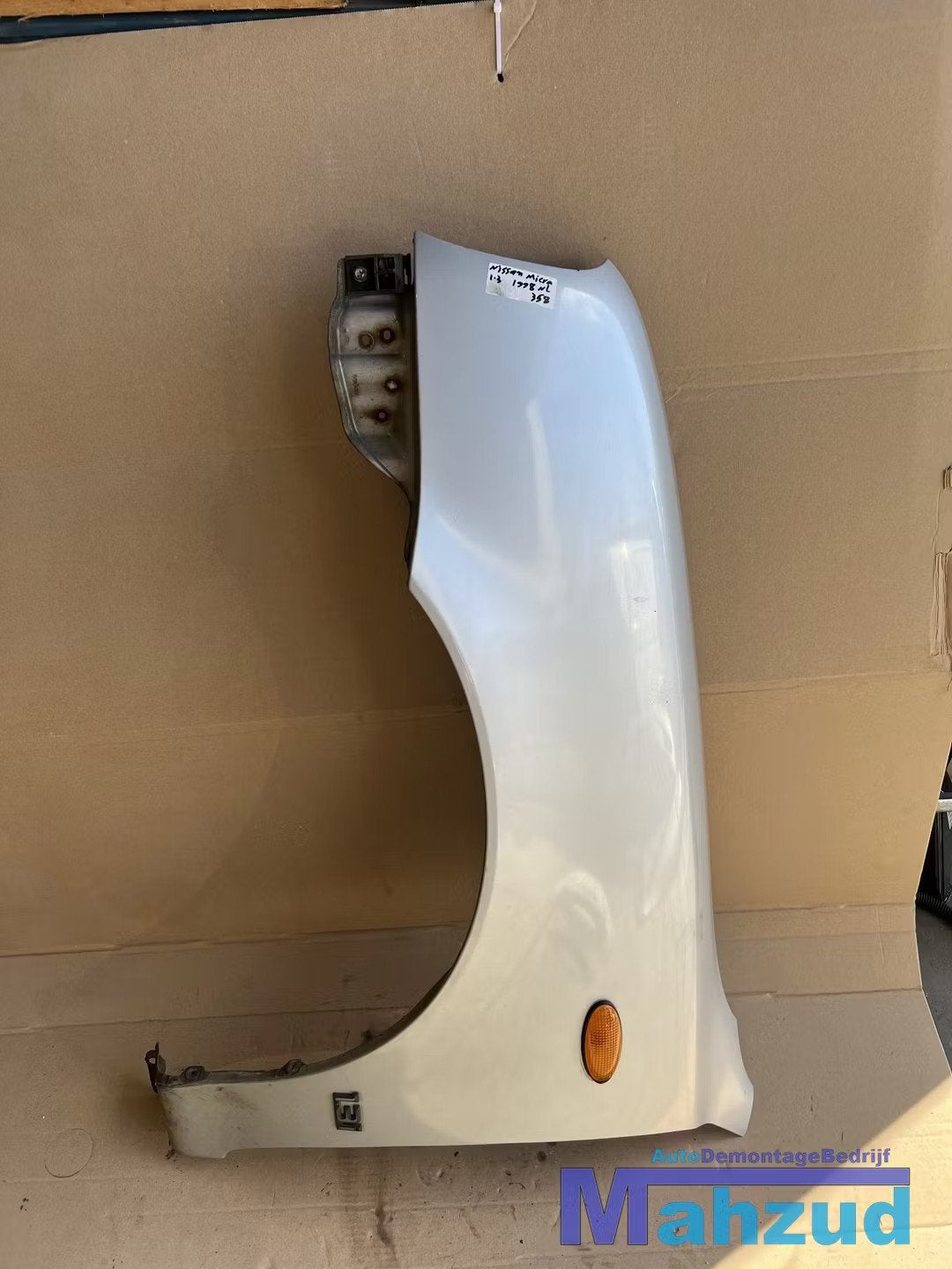 NISSAN MICRA 2 K11 Grijs links voorscherm zijscherm Scherm, Takashima 1-chome 1-1
220-8686  Yokohama, Voor, Ophalen of Verzenden