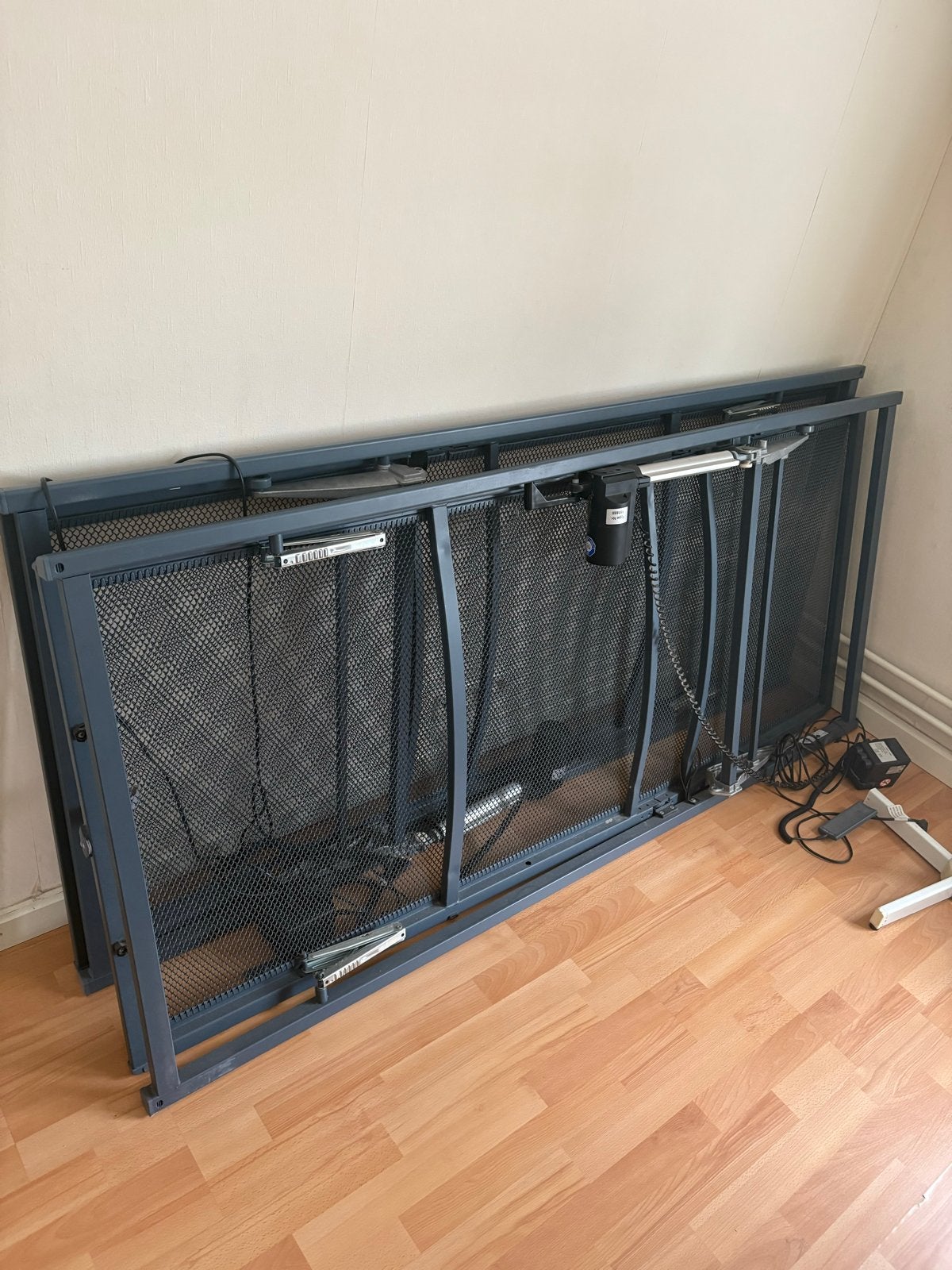 Auping elektrische bedbodem 2 stuks (90x200cm), Ophalen, 90 cm, Eenpersoons, Zo goed als nieuw