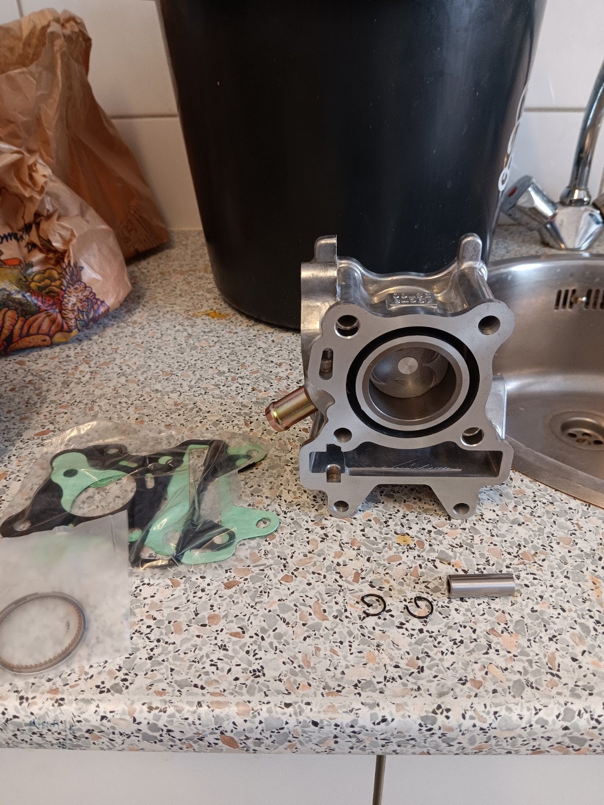 Cilinder 50cc 4T Dit is een cilinder voor een vloeistofgekoe, Fietsen en Brommers, Ophalen of Verzenden