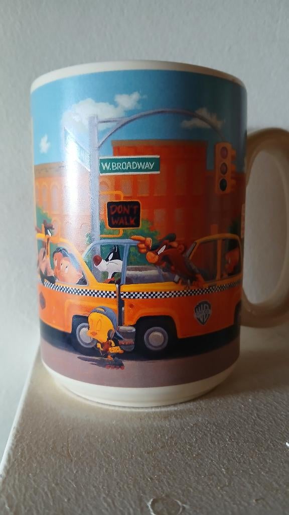 2 Warner Bros NY bekers / Bugs Bunny Silverster Tweety, Ophalen, Overige figuren, Nieuw, Gebruiksvoorwerp