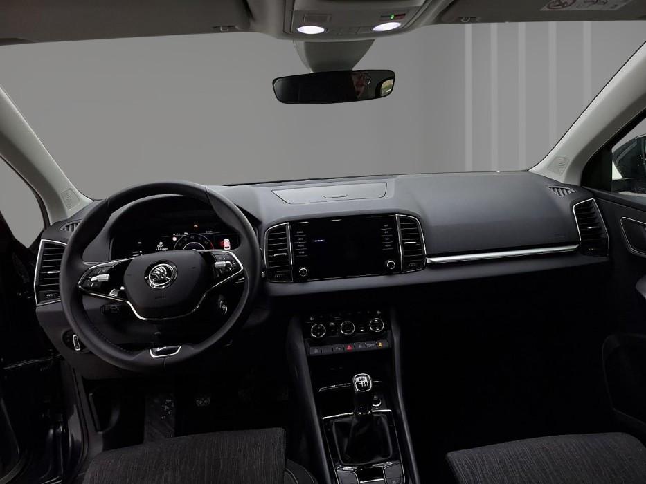 Skoda Karoq 1.0 TSI Business Edition Plus |Trekhaak|PDC|Came, Auto's, Voorwielaandrijving, Stof, Gebruikt, Met garantie (alle)
