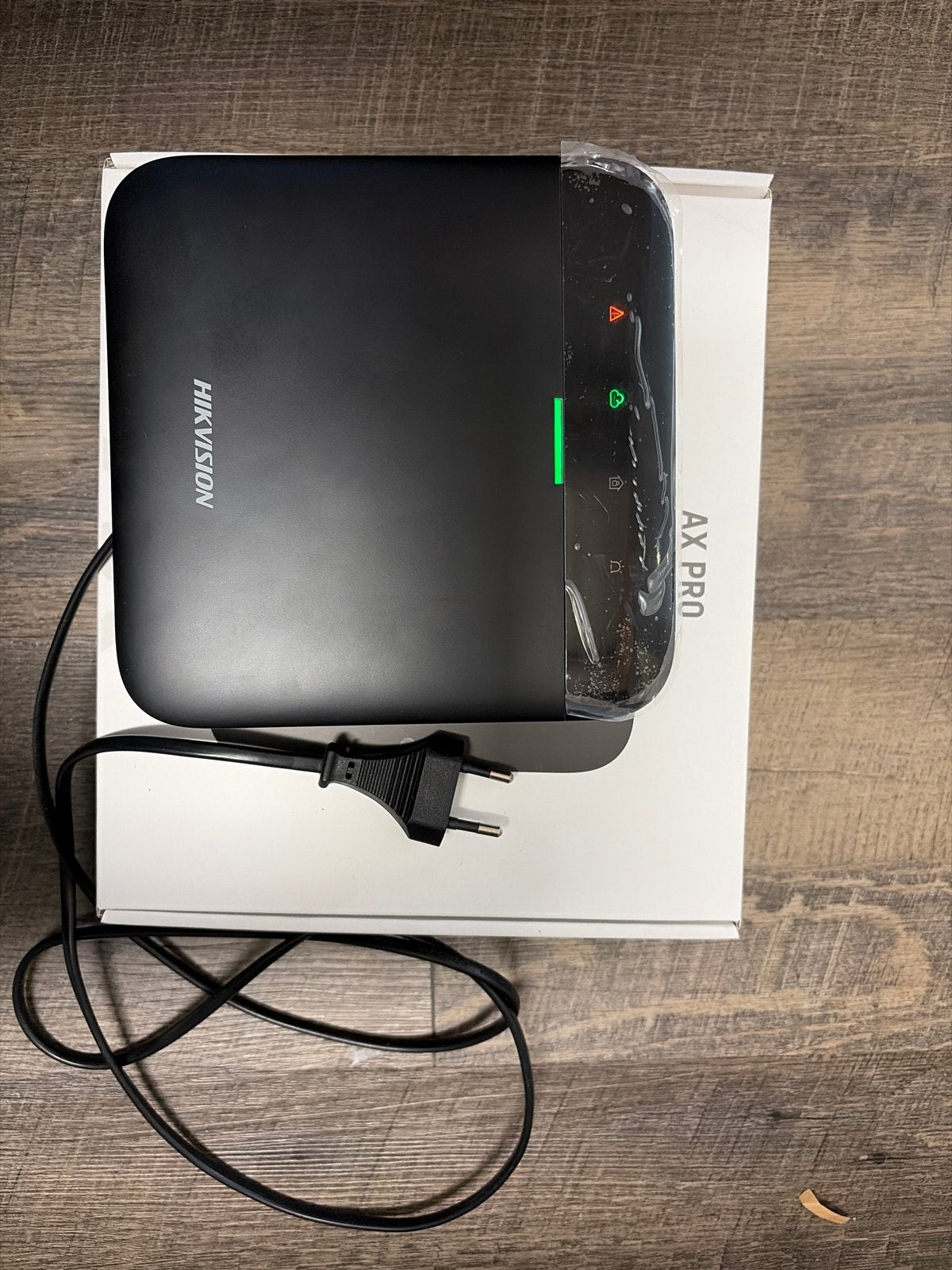 Hikvision Hikvision DS-PWA96-M-WE Hub 4G WiFi LAN 96 zones, Beweging, Detector, Sensor of Melder, Nieuw, Ophalen of Verzenden