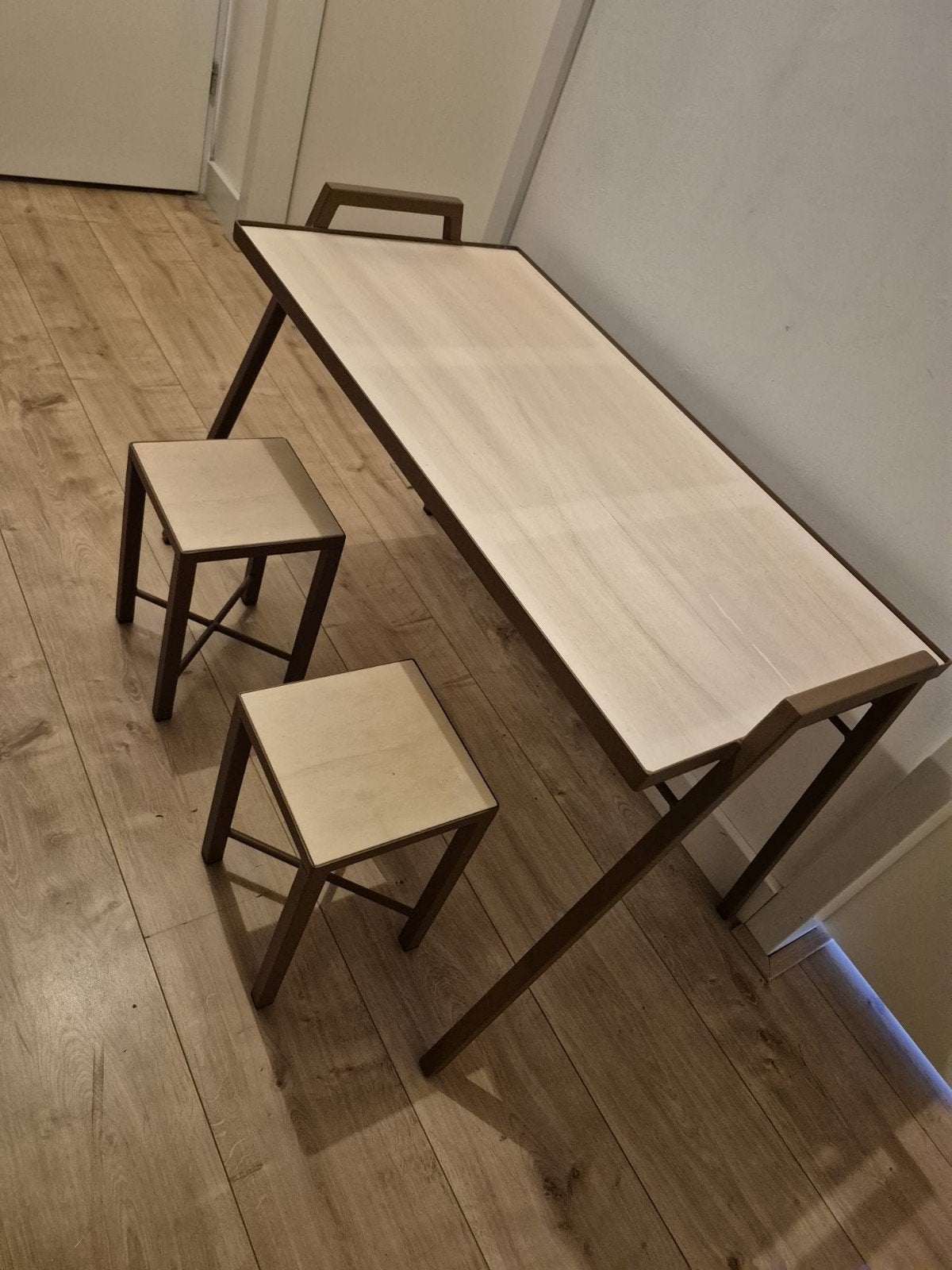 speeltafel, Ophalen, Zo goed als nieuw, Tafel(s)
