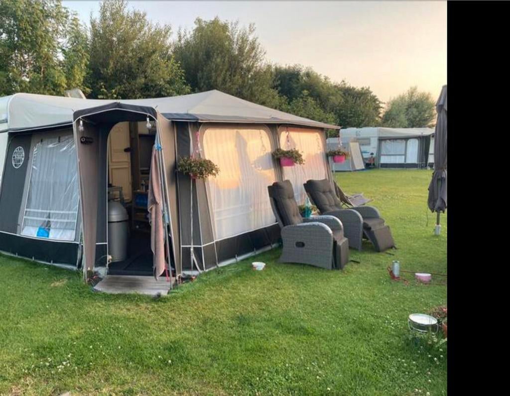 Knaus Sudwind  nieuwe Isabella Penta voortent en 2 zijtenten, Caravans en Kamperen, Caravans, Rondzit, Voortentlamp, Particulier