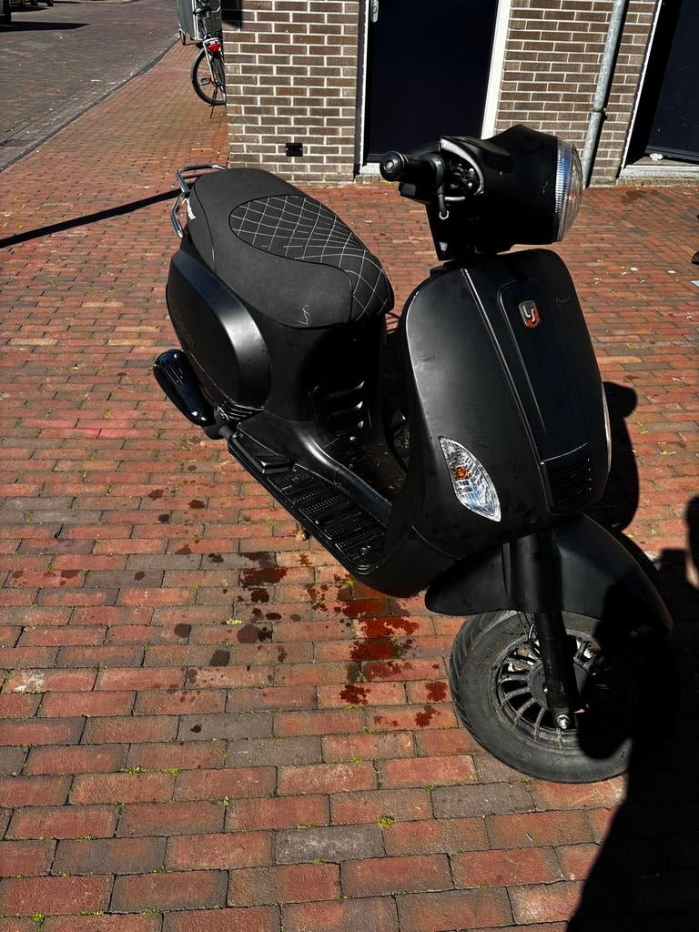 La Souris scooter (custom uitvoering) snorfiets, Fietsen en Brommers, Snorfietsen en Snorscooters, Overige merken, Ophalen of Verzenden