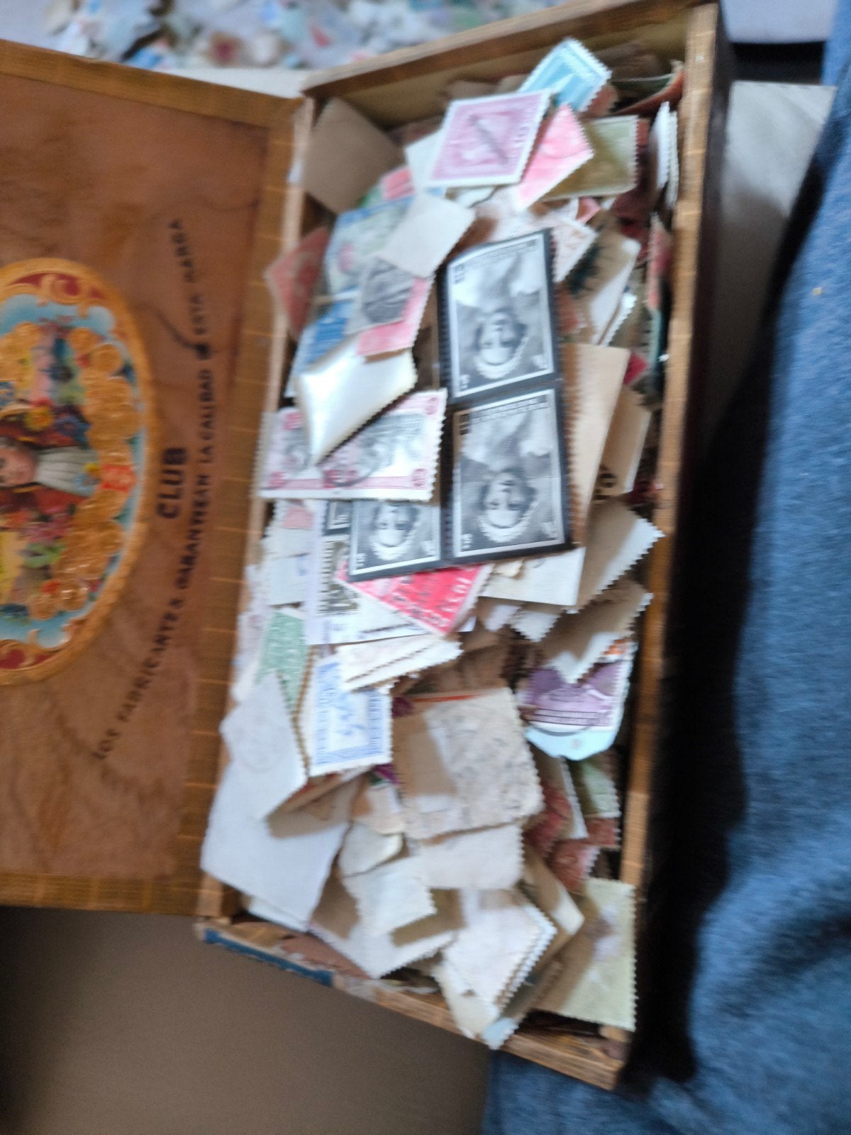 Duizenden postzegels te koop - Diverse landen en condities, Ophalen of Verzenden, Overige landen