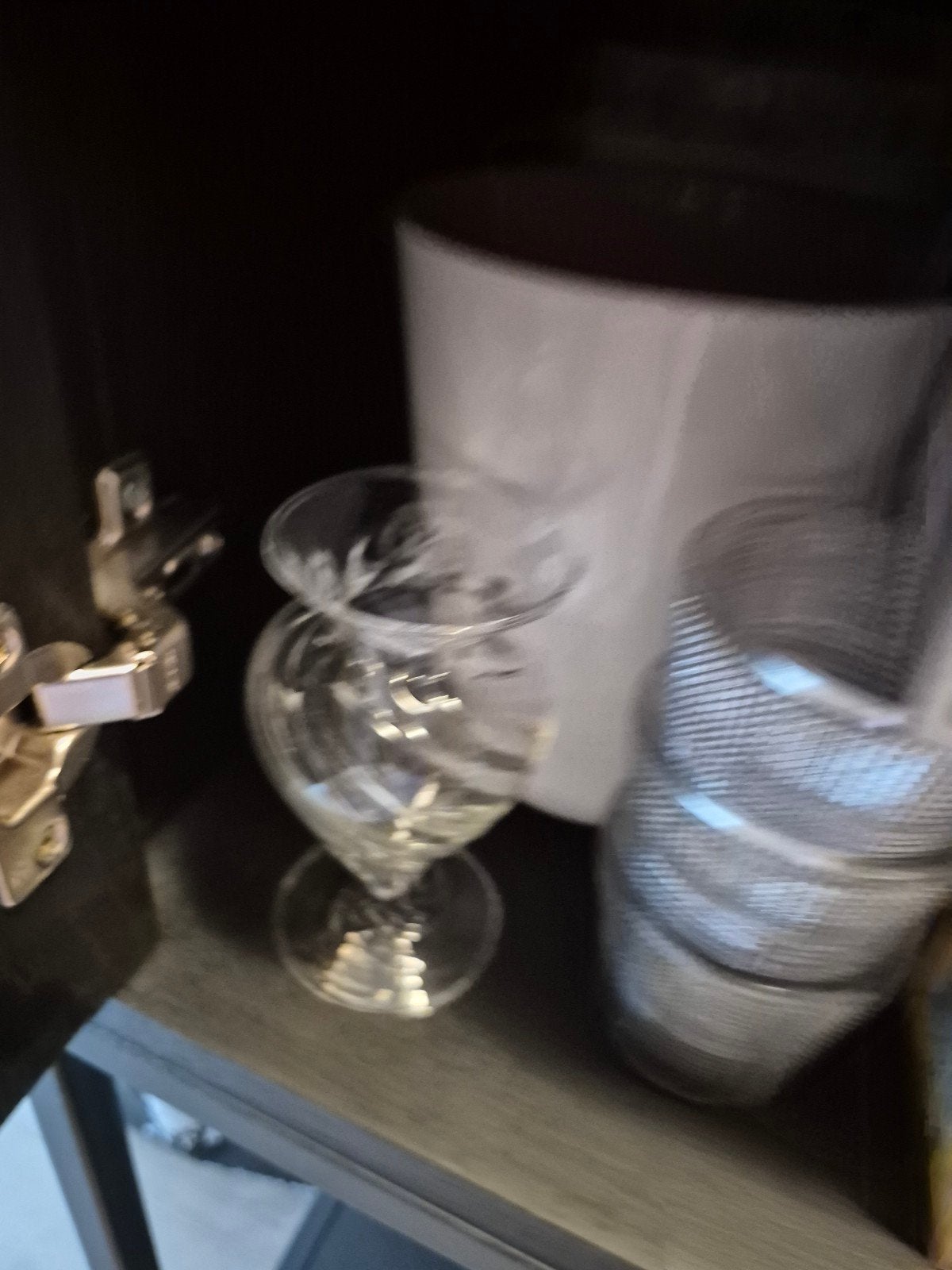 2 nieuwe glazen vaasjes, Ophalen of Verzenden