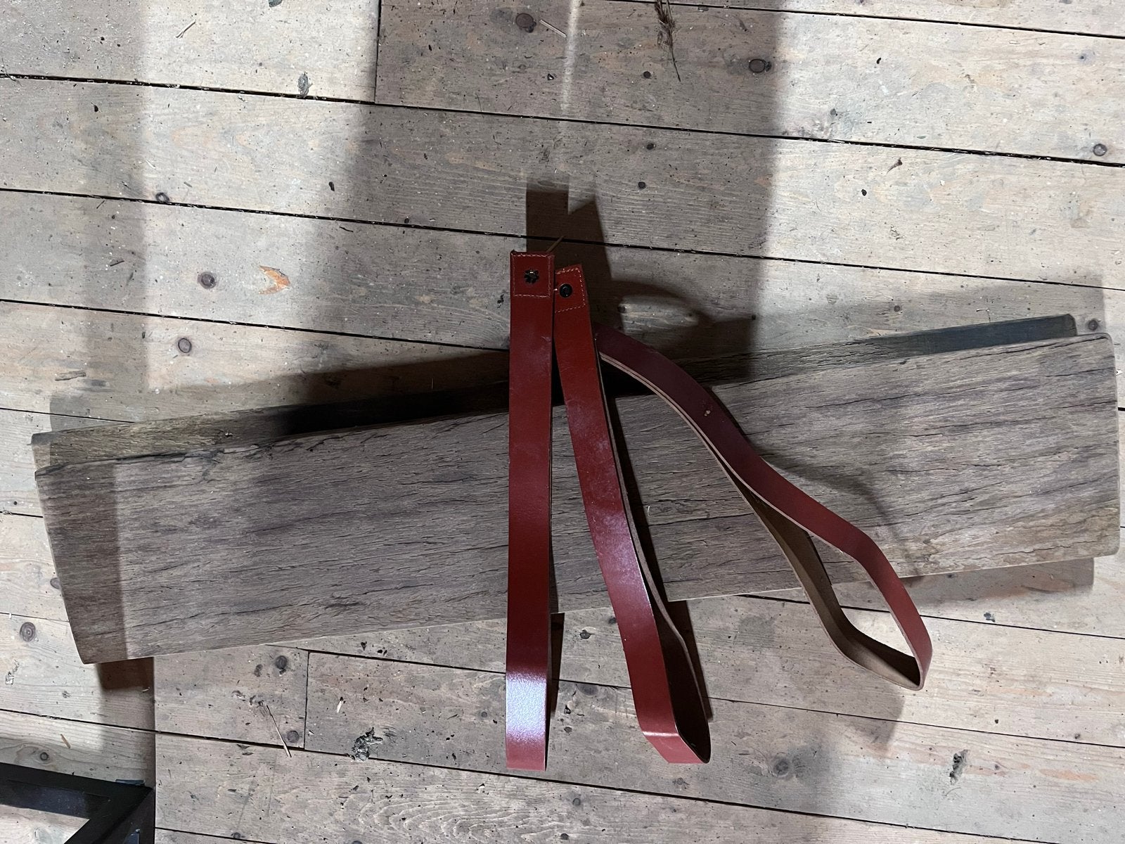 2 Wagonplankjes met leren ophanglussen, Ophalen, Hout, Gebruikt, Landelijk