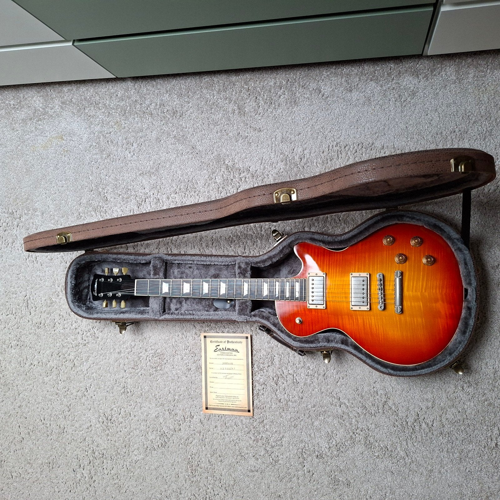 Eastman SB59TV redburst, Muziek en Instrumenten, Ophalen of Verzenden, Zo goed als nieuw, Solid body, Overige merken