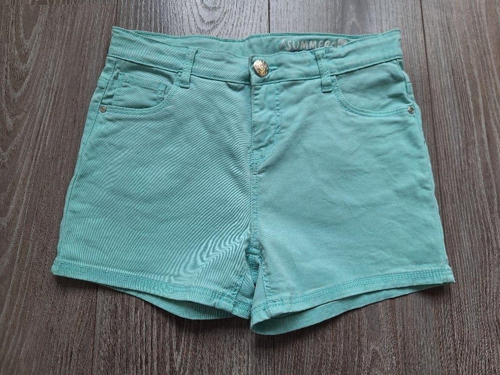 Lichtgroene korte broek Hema maat 158/164, Broek, Meisje, Ophalen of Verzenden, Zo goed als nieuw