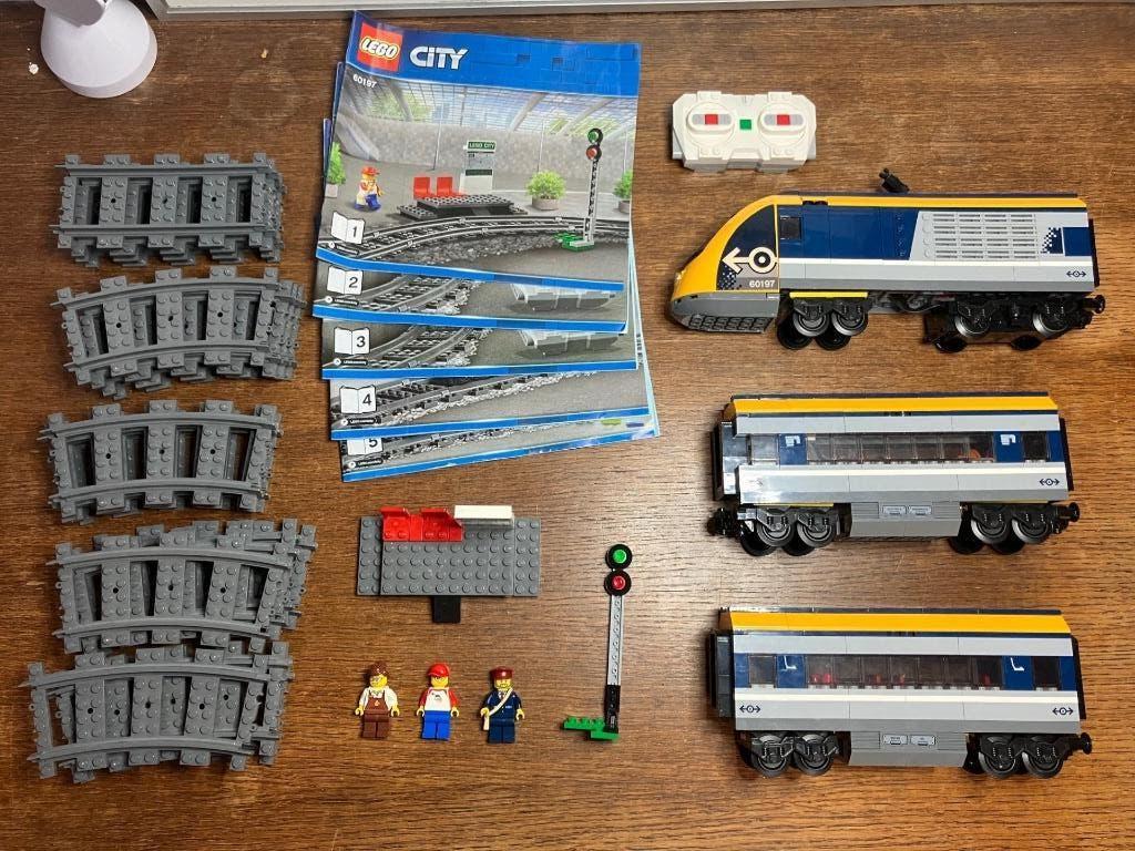 Lego City Trains Set 60197 - Passenger Train Trein, City, Lego, Ophalen of Verzenden, Zo goed als nieuw