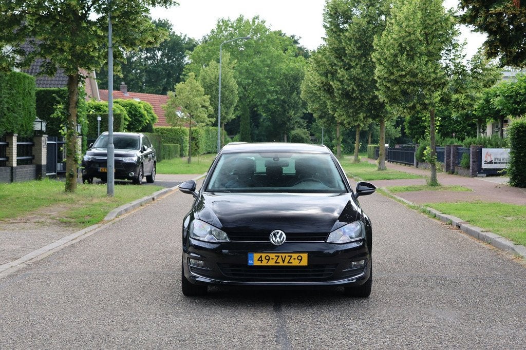 Volkswagen Golf 1.2 TSI Highline | 1e EIGENAAR | NAVI | CLIM, Voorwielaandrijving, Euro 5, Gebruikt, 4 cilinders
