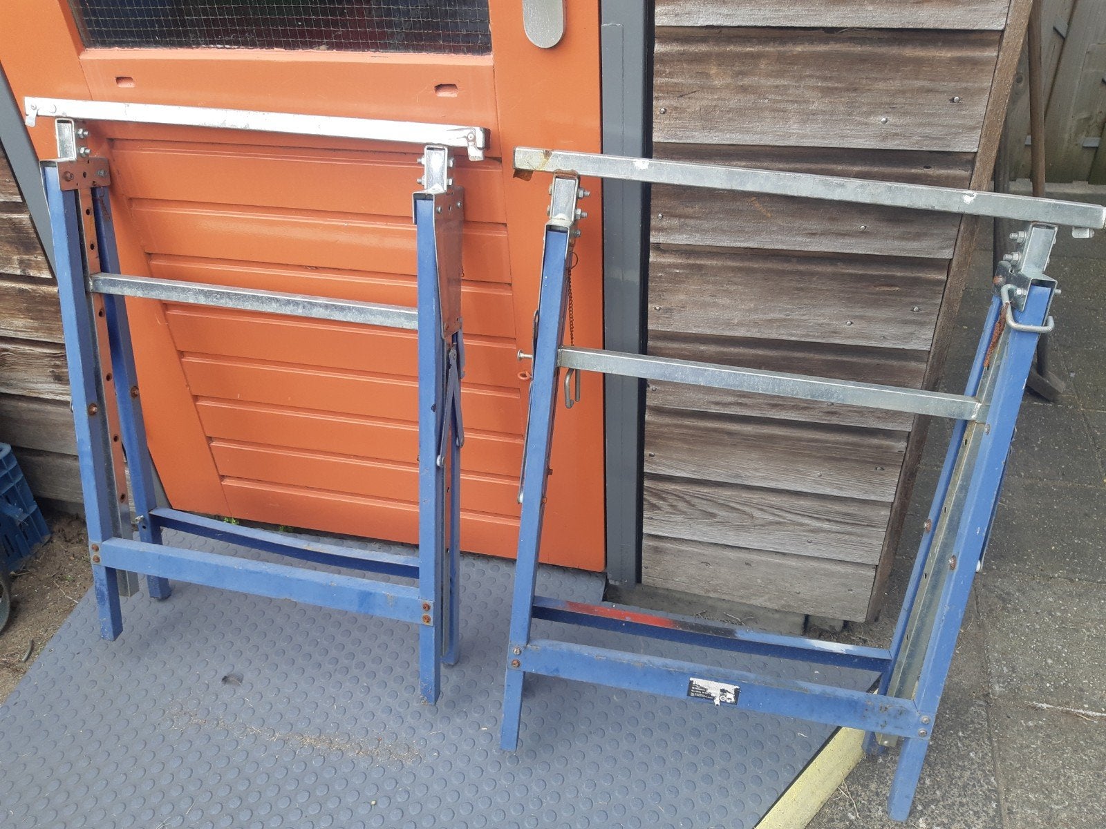 metalen bokjes, Ophalen, Overige typen, Minder dan 2 meter