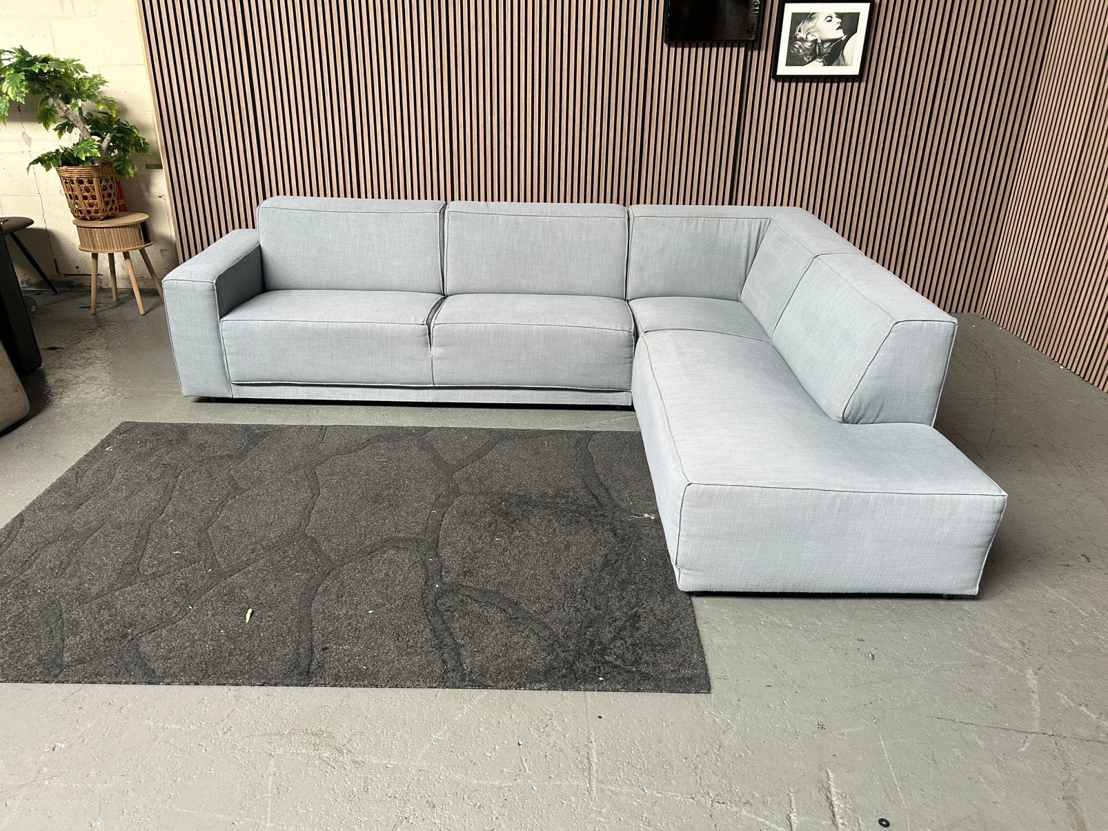 GRATIS LEVERING Hoekbank Lichtblauw 300X230 GEREINIGD, Huis en Inrichting, Banken | Bankstellen, Hoekbank, 300 cm of meer, Zo goed als nieuw