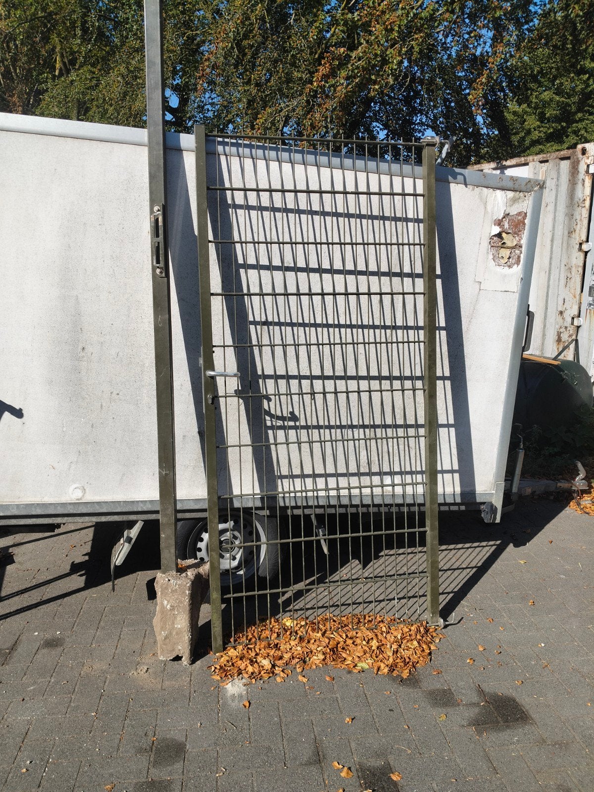 Gebruikt dubbelstaafmat hekwerk met poort, Tuin en Terras, Ophalen, Met poort, Gebruikt, Dubbelstaafmat hekwerk