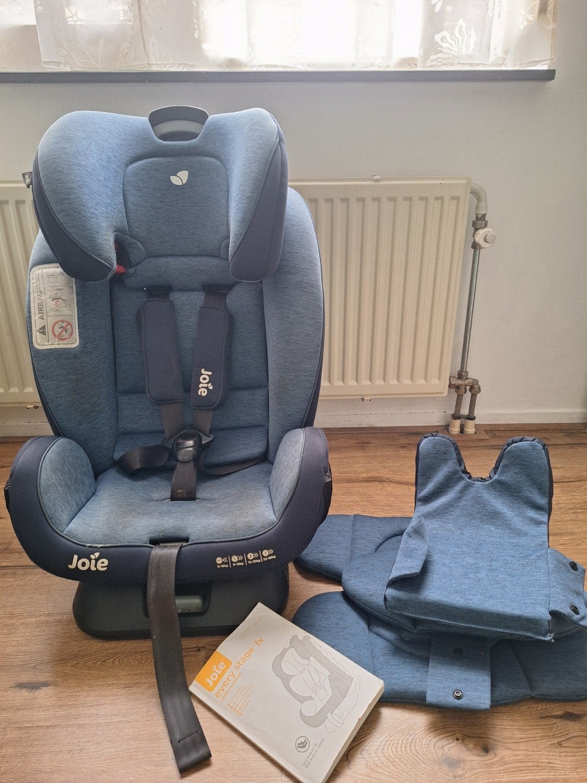 Joie autostoel, incl babyinzet en handleiding, Gebruikt, Ophalen, Overige merken, Verstelbare rugleuning