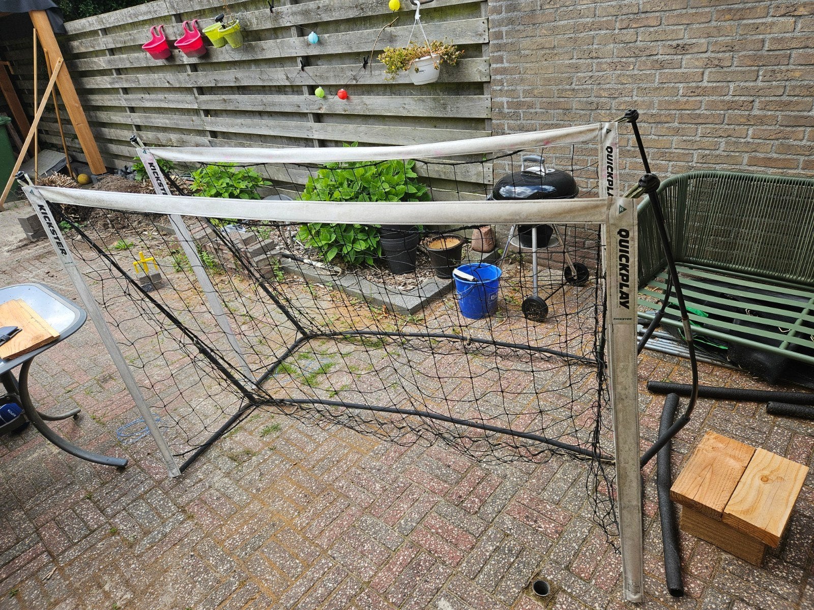 Gratis: 2 voetbaldoeltjes, Sport en Fitness, Voetbal, Maat XS of kleiner, Ophalen, Gebruikt
