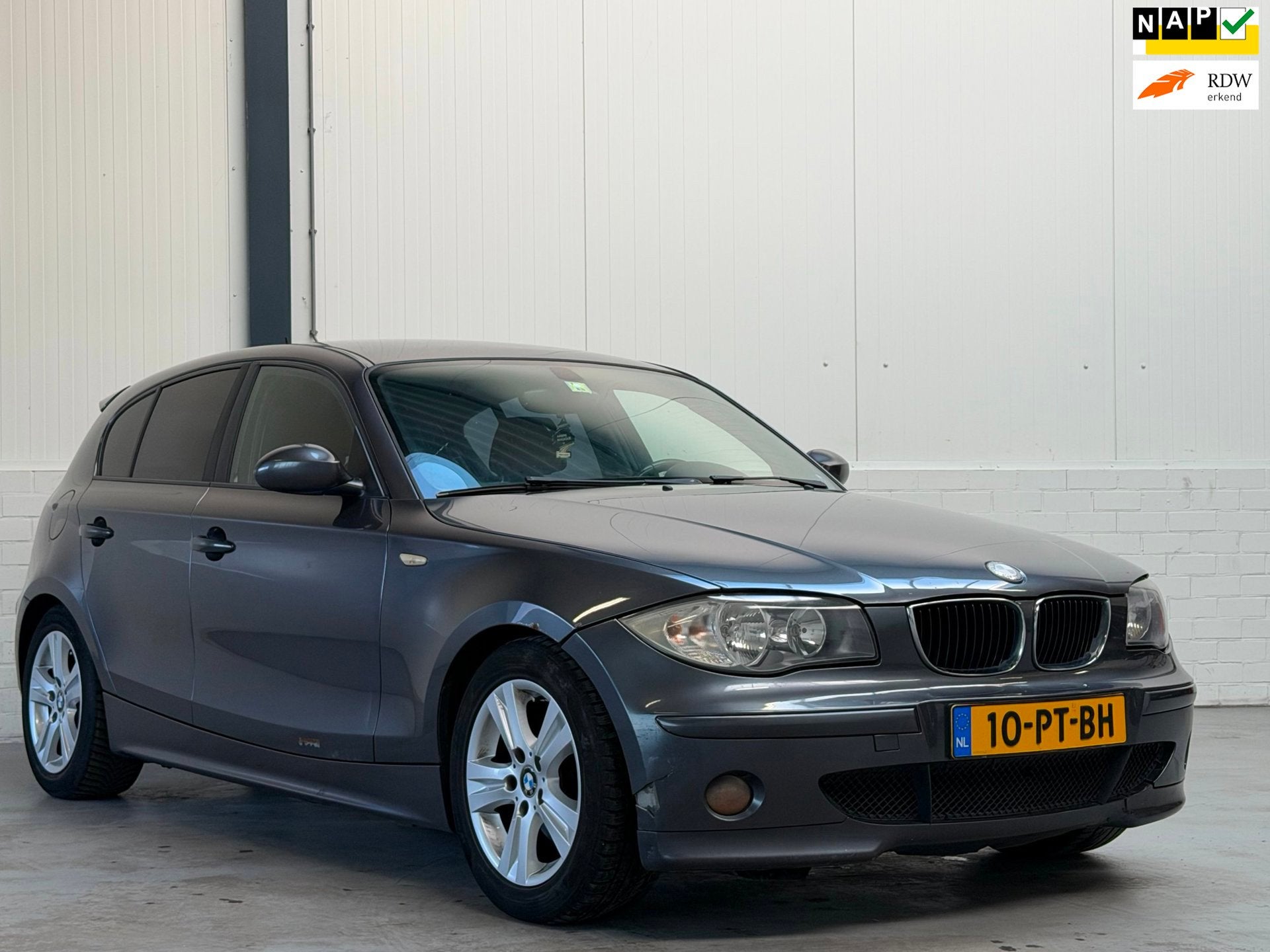 BMW 1-serie 120d|Export, Auto's, 1-Serie, Achterwielaandrijving, 4 cilinders, Elektrische ramen