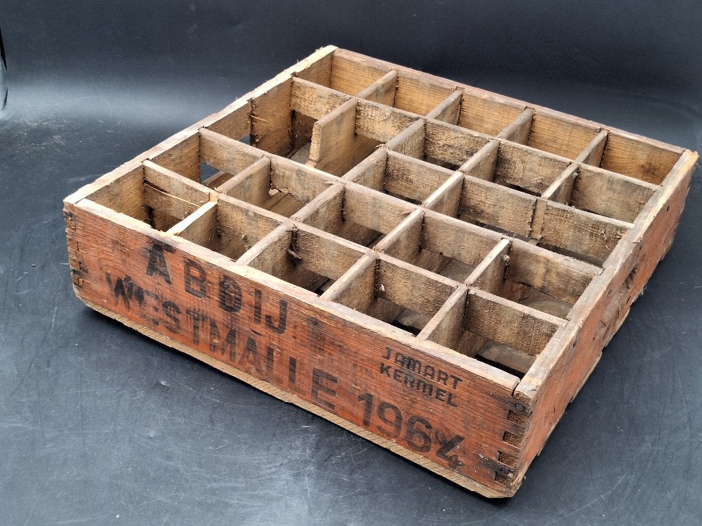 oude bierbak ABDIJ WESTMALLE, 1964, Verzamelen, Ophalen of Verzenden, Gebruikt, Overige typen, Overige merken