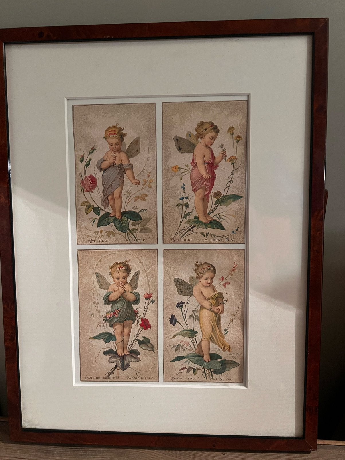 Mooie prent / schilderij met bloemenelfjes of engeltjes!, Ophalen of Verzenden, Wanddecoratie