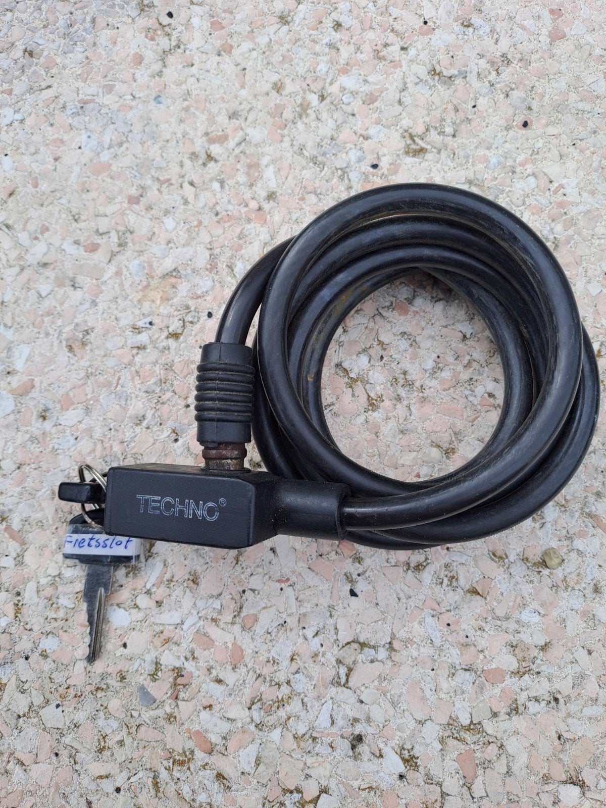 Fietsslot met 2 sleutels voor €2,50., Ophalen