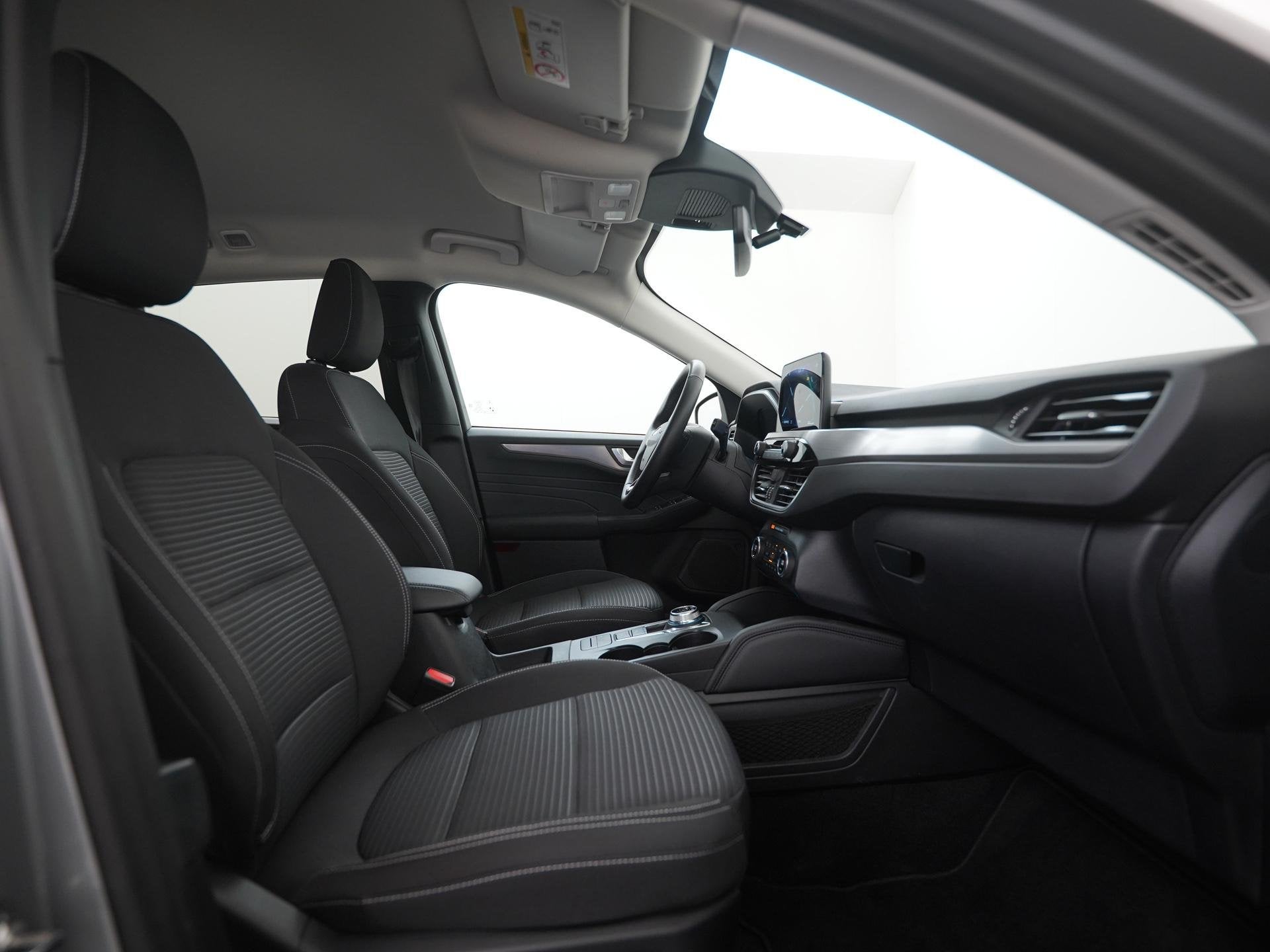 Ford Kuga 2.5 PHEV Titanium | Trekhaak | Stuurverwarming | Z, Auto's, Gebruikt, Euro 6, 4 cilinders, Plug-in hybride