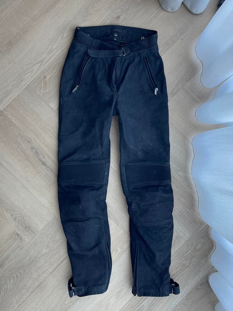 BMW Atlantis dames maat 36 motorbroek leder nubuck Goretex, Motoren, Kleding | Motorkleding, Ophalen of Verzenden, Tweedehands