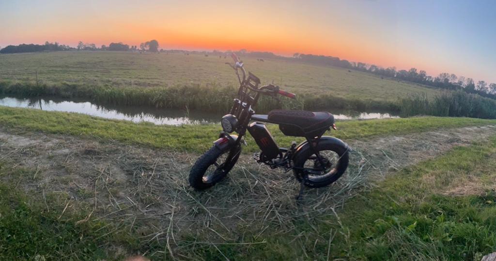 Fatbike ouxi v8, Fietsen en Brommers, Elektrische fietsen, Zo goed als nieuw, Overige merken, 59 cm of meer, Ophalen