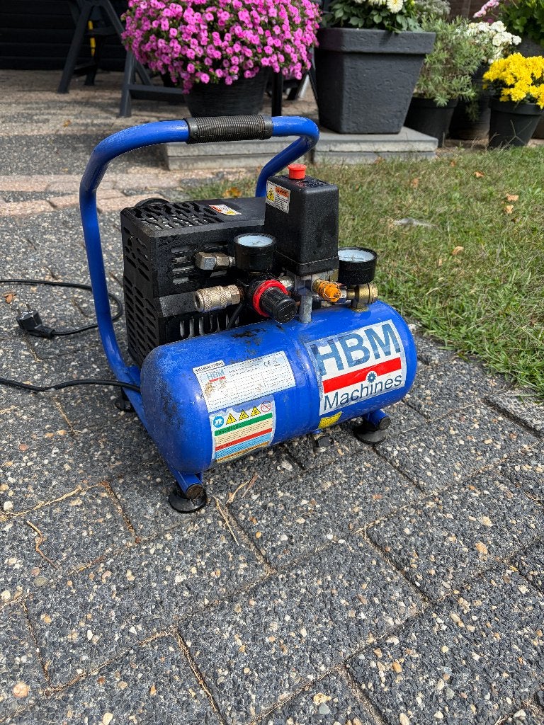 Luchtcompressor, Ophalen, Gebruikt, 6 tot 10 bar, Minder dan 200 liter/min