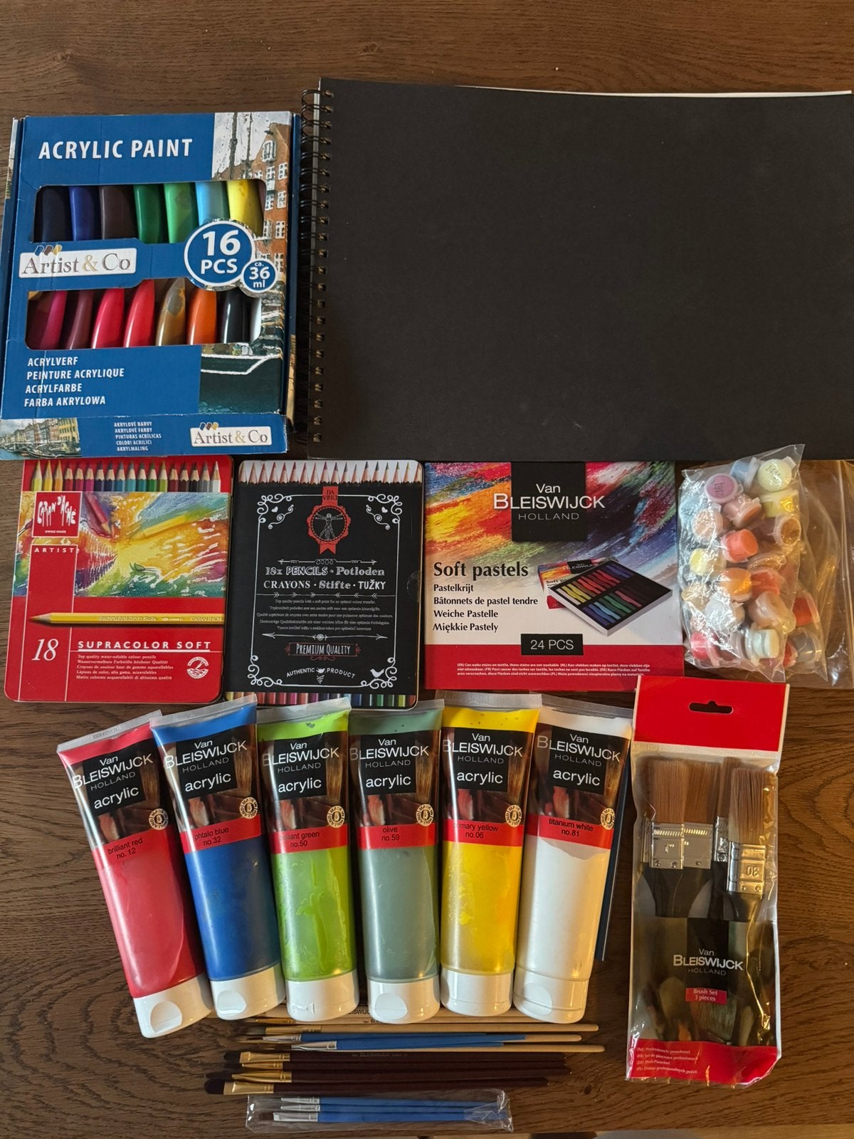 schilderset (Painting set), Hobby en Vrije tijd, Schilderen, Ophalen, Zo goed als nieuw
