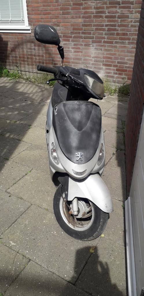 1scoeters  Peugeot voor loop of sloop ik heb er niets meer a, Ophalen of Verzenden, Gebruikt
