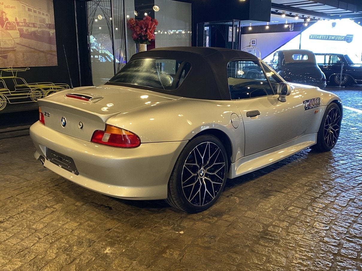 Foto 6 van BMW Z3 1.9i Zender (bj 2001)