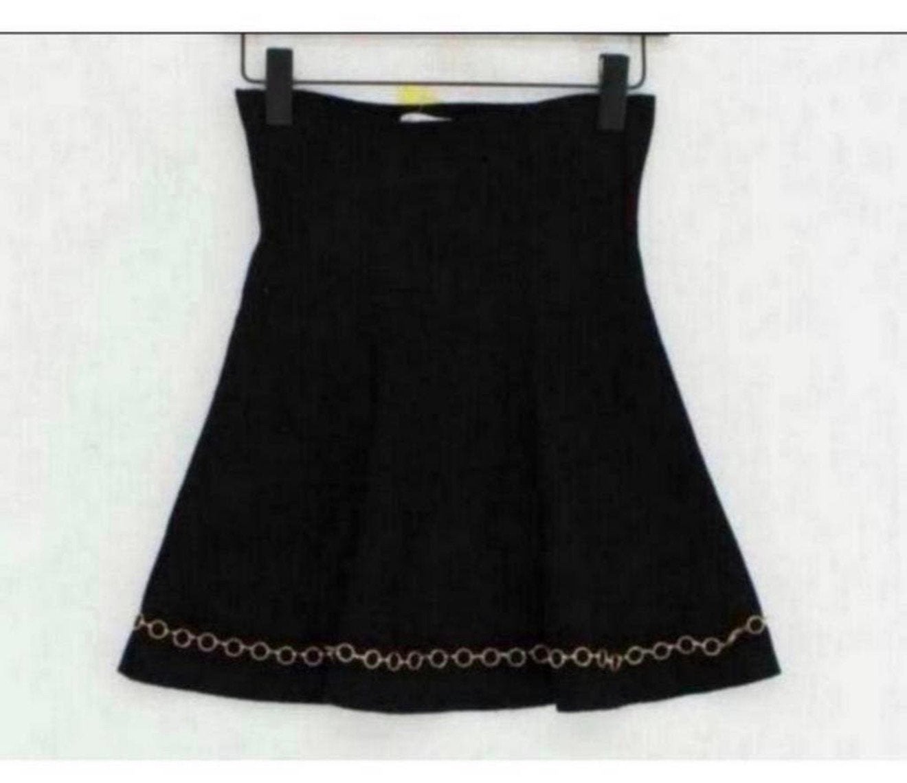 Zara Knit - Zwarte rok maat M NIEUW met goudkleurige ketting, Kleding | Dames, Maat 38/40 (M), Zwart, Nieuw, Ophalen of Verzenden