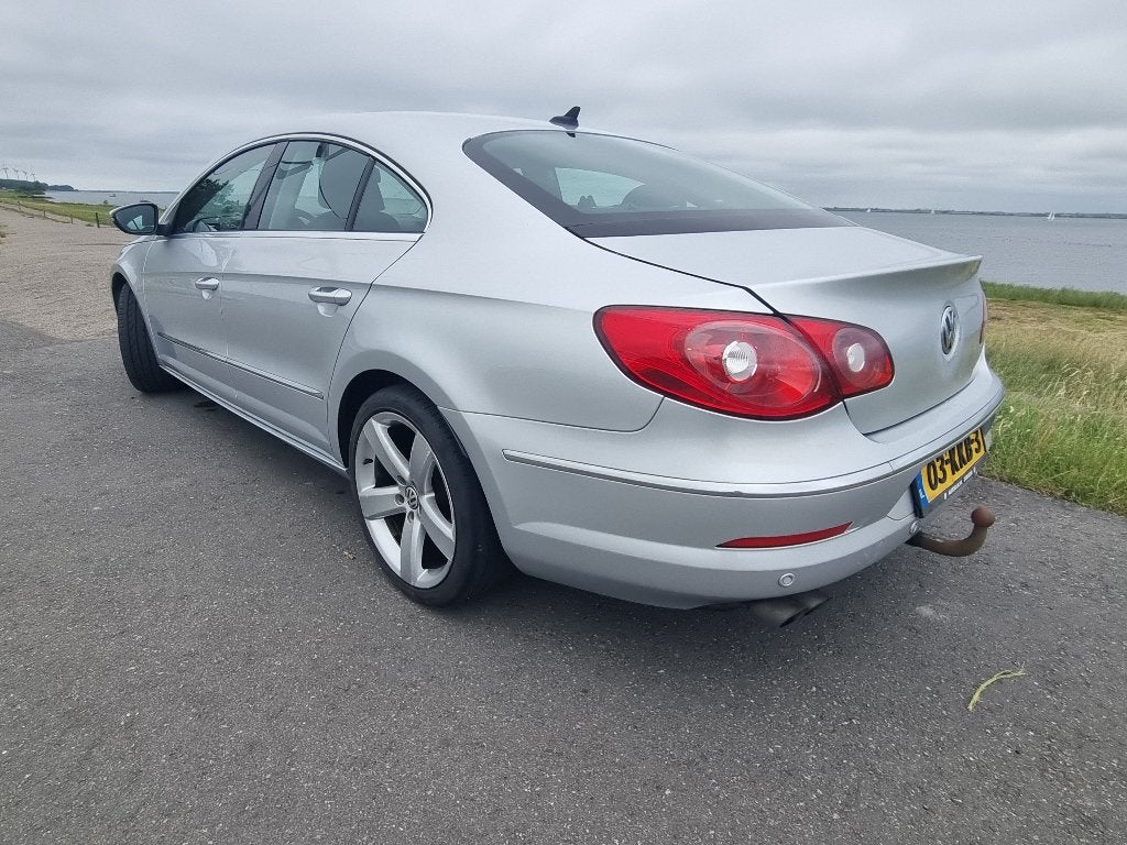 Volkswagen Passat CC 2.0 TDI 103KW 2010 Grijs, Euro 5, Stof, Zwart, 4 cilinders