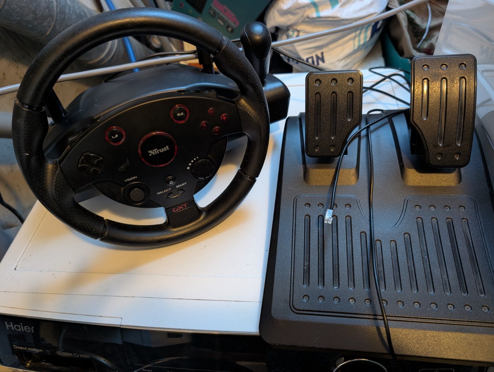 trust game stuurwiel en pedalen GXT 288 Taivo Racing Wheel, Spelcomputers en Games, 1 speler, Ophalen of Verzenden, Racen en Vliegen