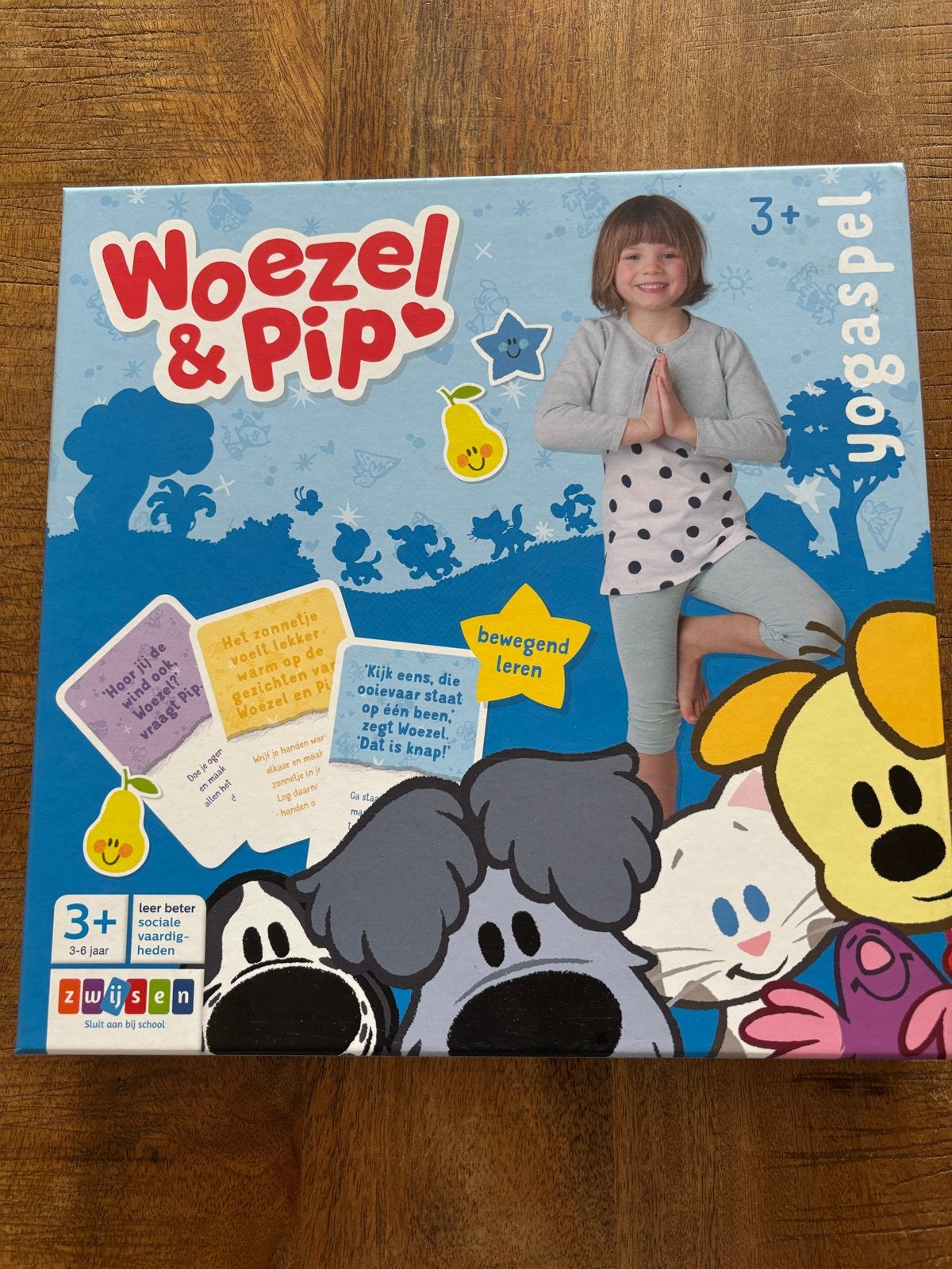 Woezel & Pip Yogaspel - Bewegend Leren voor Kinderen, Hobby en Vrije tijd, Drie of vier spelers, Ophalen, Zo goed als nieuw