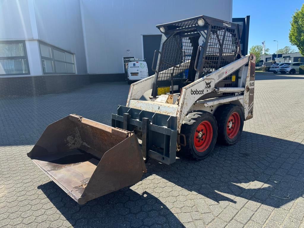 Bobcat 543 schranklader shovel, Ophalen, Wiellader of Shovel