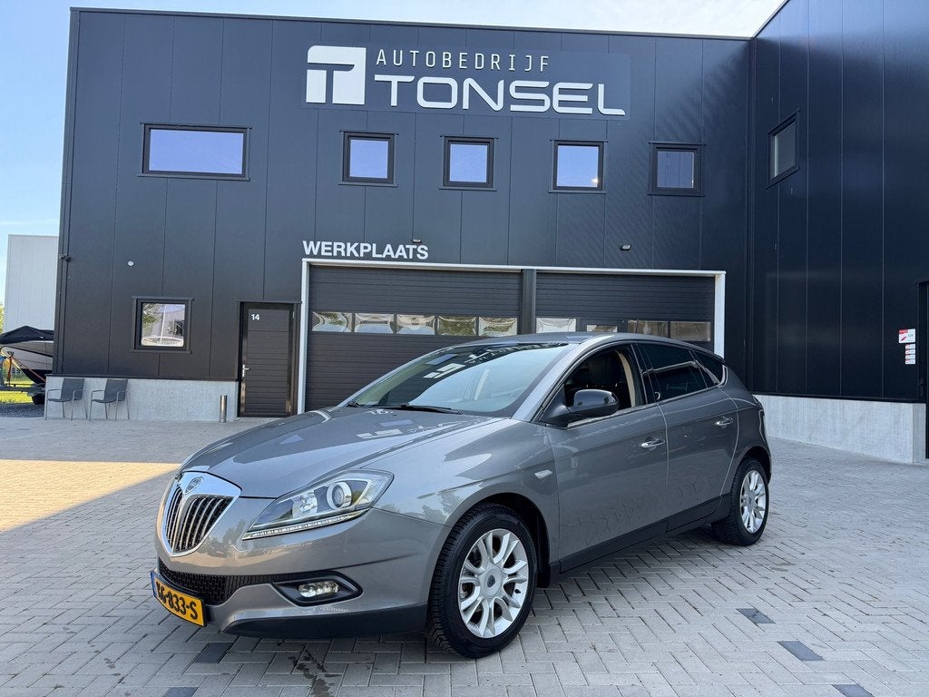 Lancia Delta 1.4-16V Argento / Climate / Trekhaak / Cruise /, Voorwielaandrijving, Gebruikt, 4 cilinders, 150 pk