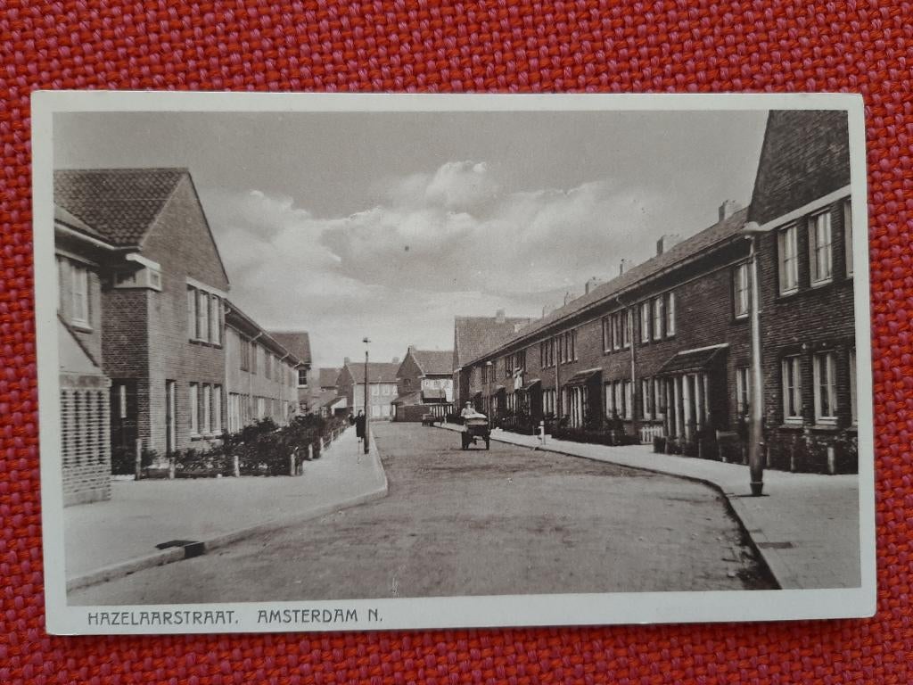 oude kaart Amsterdam Noord Hazelaarstraat, bakkerskar, jr20?, Ophalen of Verzenden, Voor 1920, Ongelopen, Noord-Holland