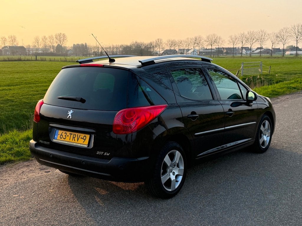 Peugeot 207 SW 1.6 VTi Allure APK 03-2027 NAP Airco Panodak, Voorwielaandrijving, Euro 5, Stof, Gebruikt
