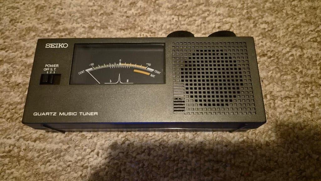 Seiko TOLV Quartz Music Tuner ST-369, Muziek en Instrumenten, Ophalen of Verzenden, Zo goed als nieuw, Overige typen