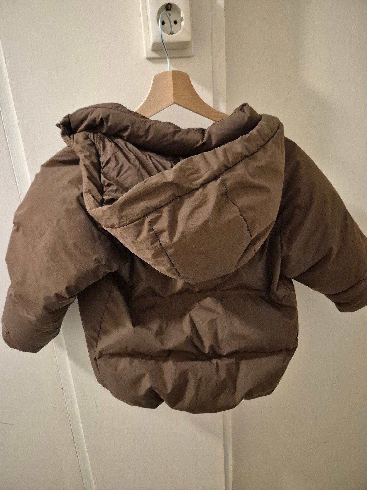 Zara winter jas 110, Ophalen, Zo goed als nieuw, Zara, Meisje